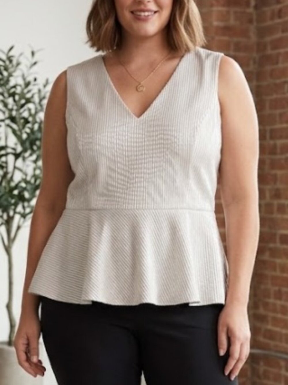 Alex Marie | Silver & White Textured Striped Sleeveless Peplum Top Size XL